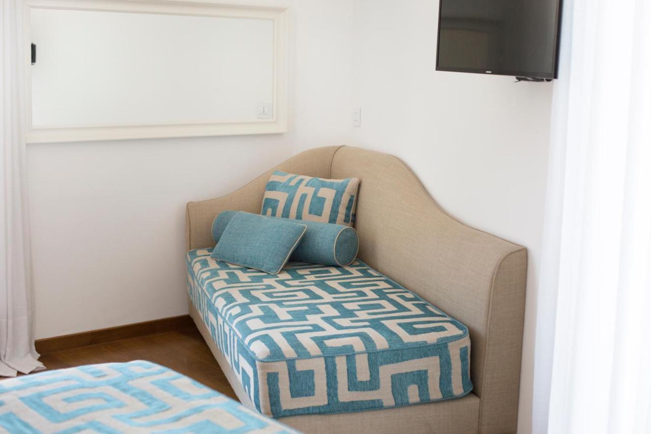 Sorrentovibes - Luxury Home Sea View & Jacuzzi In Sorrento Centre Ngoại thất bức ảnh