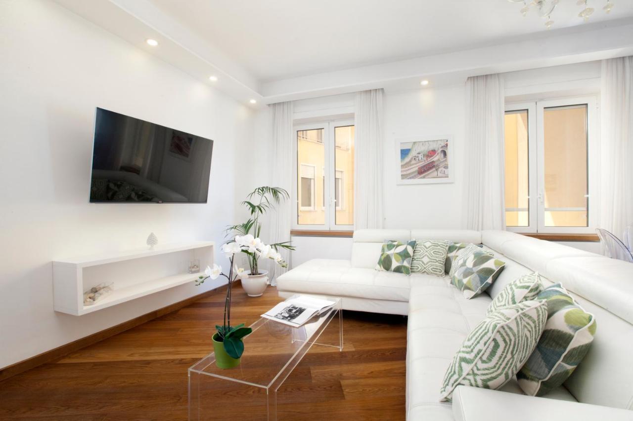 Sorrentovibes - Luxury Home Sea View & Jacuzzi In Sorrento Centre Ngoại thất bức ảnh