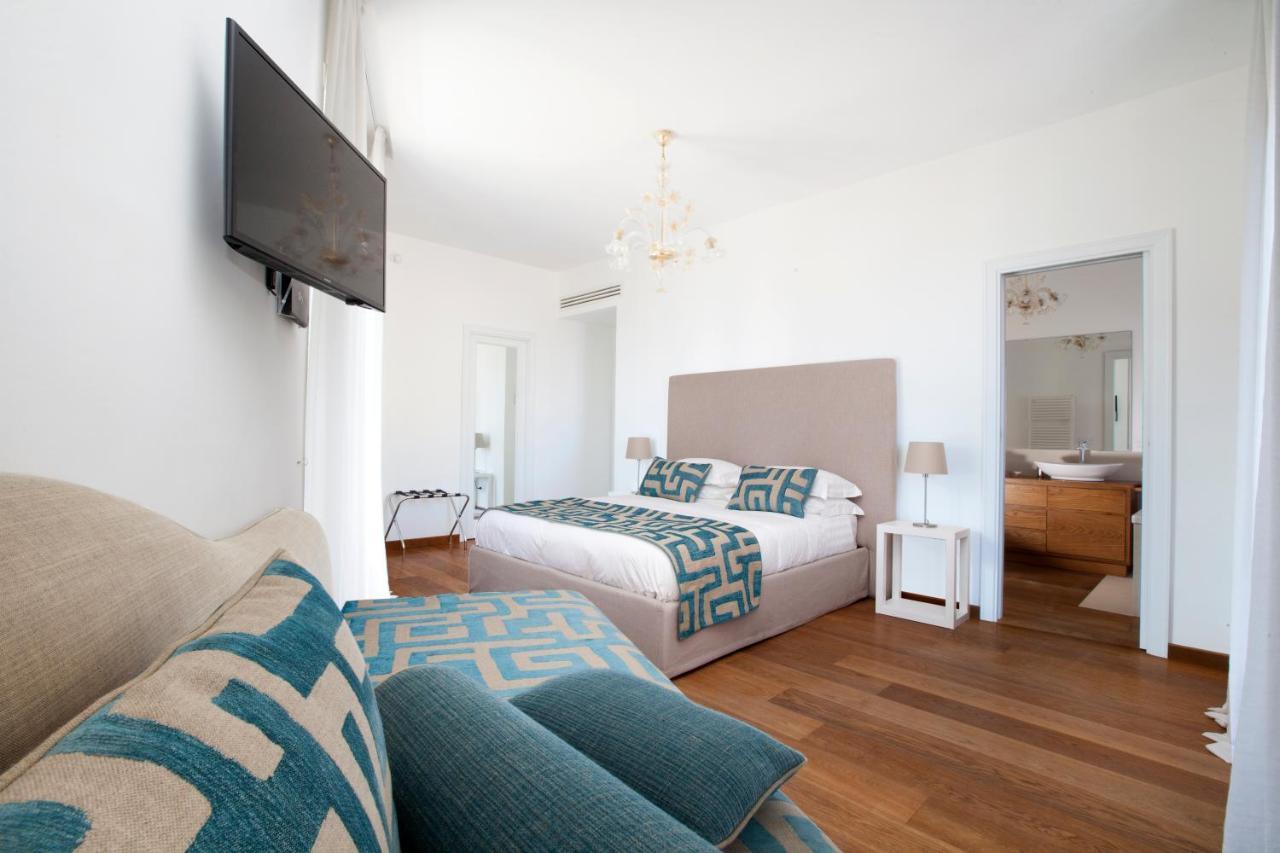 Sorrentovibes - Luxury Home Sea View & Jacuzzi In Sorrento Centre Ngoại thất bức ảnh